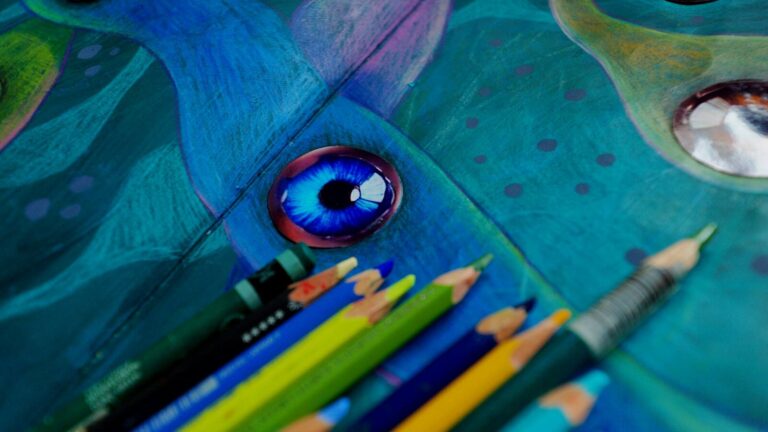 How to Color Eyes with Markers: Iris Gradients and Catchlight Choices